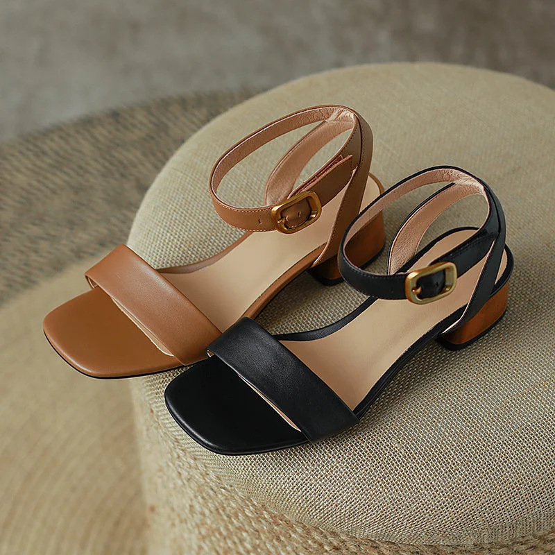 Block Heel Leather sandal Donddi Sandals in Black/Brown