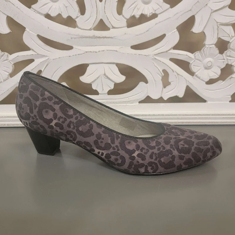 Ara - 41401-56 Kelly - Grey Leopard